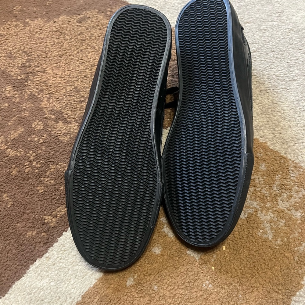 Authentic DHF Shepperd Sneakers. - Picture 4 of 16